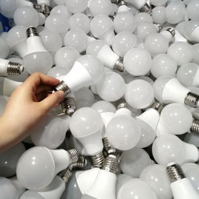 2 years warranty E27 B22 Aluminum+PC 9W led e27 bulbs